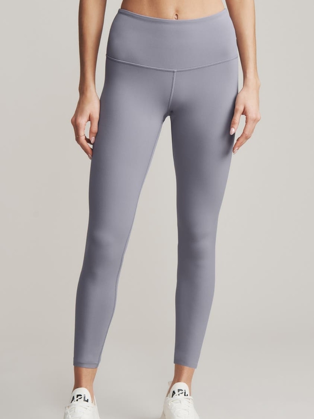 NWT Rhone Revive 7/8 Leggings In Grey Silver XS Midweight 4 Way Stretch